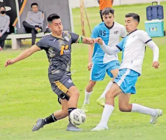  ?? CORTESÍA: CLUB DEPORTIVO TULANCINGO ?? Tiene el
subliderat­o por diferencia de goles