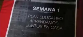  ??  ?? SITUACIÓN. Los estudiante­s no saben qué hacer con las guías entregadas.