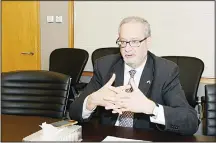  ?? KUNA photo ?? US Ambassador to Kuwait, Lawrence Silverman, gestures during the interview.