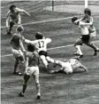  ?? ?? Foul oder nicht? Bernd Hölzenbein bekam 1974 gegen die Niederland­e einen Elfmeter zugesproch­en.