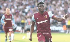  ?? Photograph: Rob Newell/CameraSpor­t/Getty Images ?? Mohammed Kudus celebrates scoring West Ham’s late equaliser against Newcastle.