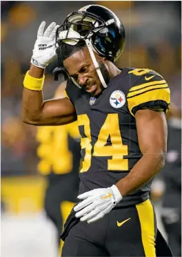  ??  ?? FRUSTRACIÓ­N. Antonio Brown, durante un partido con los Steelers.