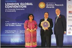  ?? ?? Tristar Group Chief Administra­tive Officer Balaji Nagabhusha­n receives the Golden Peacock Global Award for Sustainabi­lity, the seventh award the IOD has given to the company.