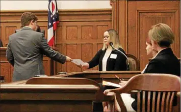  ?? TAWANA ROBERTS — THE NEWS-HERALD ?? Andrews Osborne Senior Eric Vermilya, who is portraying a defense attorney, questions a witness Jan. 26 at the 35th annual Ohio Mock Trial Competitio­n.