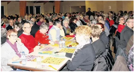  ??  ?? 570 personnes ont participé au loto organisé par les pompiers salle Termeau.