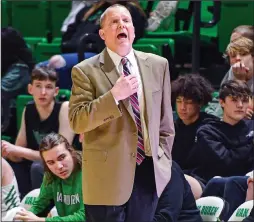  ?? (NWA Democrat-Gazette/Hank Layton) ?? Coach Brad Autry’s Van Buren boys team took control of Tuesday’s game against Greenwood at the end of the third quarter with a 13-5 run that included a slam dunk and an 80-foot heave at the buzzer.