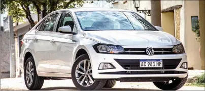  ??  ?? VOLKSWAGEN. Es líder nacional, pero en Córdoba no llega al nivel de ventas promedio general.