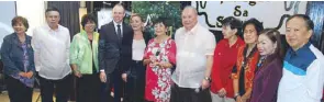  ?? Photos by ED SANTIAGO ?? At the Bulong Pulungan Christmas party at the Sofitel Philippine Plaza are (from left) Mandy Navasero, Frank Evaristo, Chay Santiago, Sofitel Philippine Plaza GM Adam Laker and sales and marketing director Assia Daourova, Deedee Siytangco, Bob...