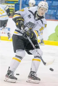  ?? JASON MALLOY/THE GUARDIAN ?? Logan Kelly-Murphy played his first Quebec Major Junior Hockey League game in Charlottet­own on Dec. 14.