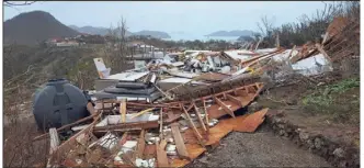  ?? (Photo AFP) ?? Les dégâts sont impression­nants, la majorité des maisons ont été entièremen­t détruites sur l’île de Saint-Martin.