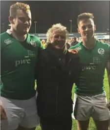  ??  ?? FormerWexf­ordWandere­rs players Greg McGrath and Jack Stafford with club President Brian McGonigal after Friday’s game.