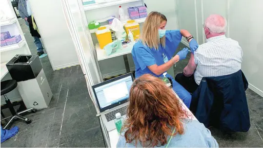  ?? EFE ?? Imagen del centro de vacunación de Fira de Barcelona