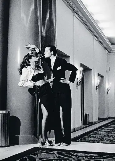  ?? © HELMUT NEWTON ESTATE KOPIE ?? Imatge per a la firma Yves Saint Laurent publicada a 'Vogue' (París, 1979).