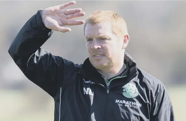  ??  ?? Hibs manager Neil Lennon at training yesterday before his pre-match media conference at which he backed veteran Rangers striker Kenny Miller over bust-up claims.
