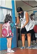  ?? TÉLAM ?? DE REGRESO. Las “seños” recibirán hoy a los chicos en los colegios.