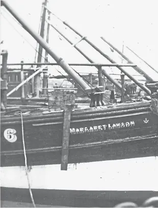  ??  ?? Margaret Lawson ML286, built at Pittenweem for Thomas Lawson, who was the owner and skipper of the boat throughout its lifetime, 1899-1937. See more on left.