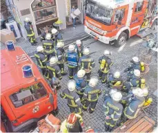  ??  ?? Einsatzbes­prechung aus der Vogelpersp­ektive.