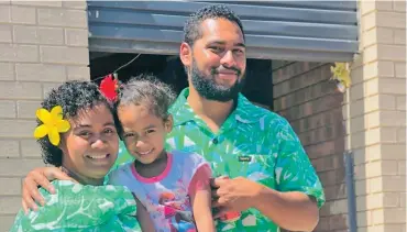  ??  ?? The late Ana Kaluva Soqovata Onorua with her husband Seci Onorua and daughter Viniana Onorua.