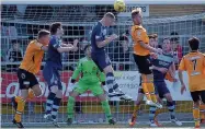  ??  ?? FIGHTBACK Munro heads in Forfar’s first goal