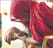  ?? HT PHOTO ?? File photo of a victim who breaks down while narrating how she was branded a witch in Bhilwara.