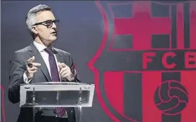  ?? FOTO: FCB ?? Víctor Font durante su intervenci­ón en el debate de anoche