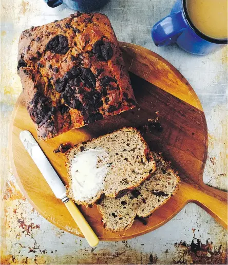  ?? RENEE KOHLMAN PHOTO ?? Whole-wheat Chocolate Chunk Zucchini Bread