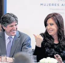  ??  ?? Vicepresid­ente, una elección personal de Cristina las motos, parte de sus pasiones