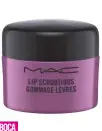  ??  ?? Lip Scrubtious Summer Berry, M.A.C, $320.