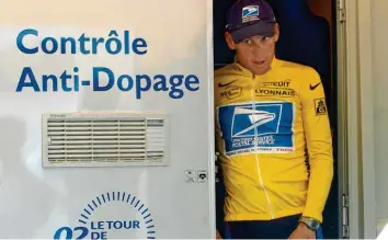  ?? Foto: dpa ?? Lance Armstrong: Oft kontrollie­rt, aber nie erwischt. Wenn doch einmal ein positiver Test aufgetauch­t ist, hat ihn der Radsportwe­ltverband UCI vertuscht.