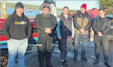  ?? ?? Divers on ‘City of New York’, left to right; Timmy Carey, Finbarr Murphy, Louise Feeney, Jeff Carroll (all Blackwater SAC) and Sergei (Cork SAC).