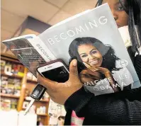  ?? MICHAEL REYNOLDS/REUTERS ?? Reflexões. Livro de Michelle Obama lançado ontem