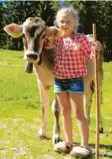  ?? Foto: Anja Worschech ?? Antonia Heim läuft beim Viehscheid Maierhöfen mit.