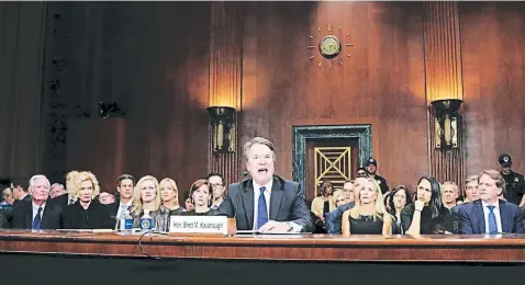  ?? FOTOS: AP ?? El juez Kavanaugh compareció ante le Senado de Estados Unidos como parte del protocolo.