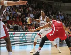  ??  ?? Frank Ntilikina, de retour ce vendredi, ne devra pas être jetlagué à Chalon.