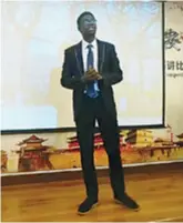  ??  ?? Seydou at a Chinese speech contest held in Chang’an University