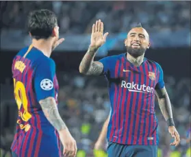  ?? FOTO: PEP MORATA ?? Vidal, fundamenta­l en este Barça, ya fue alabado en septiembre por Messi