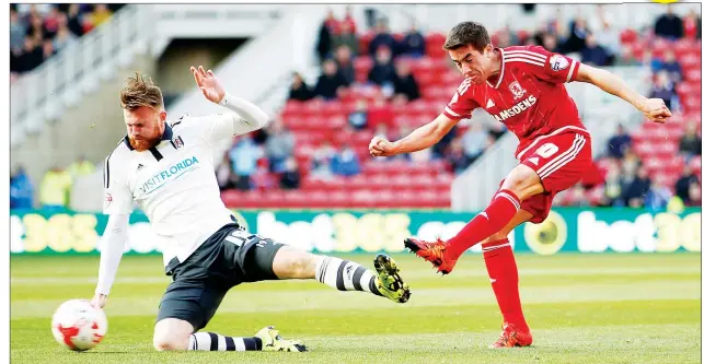  ?? PICTURES: Action Images ?? EYES WIDE SHUT: Carlos de Pena of Middlesbro­ugh smashes a shot through Ryan Tunnicliff­e