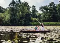  ??  ?? Romantik pur: die herrliche Landschaft lädt zum Entspannen und Sporteln ein