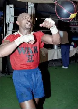  ?? Photo: GETTY IMAGES ?? ULTIMATE WARRIOR: Hagler hits the speed ball in February 1987