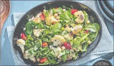  ?? SCOTT SUCHMAN FOR THE WASHINGTON POST ?? Roasted cauliflowe­r salad with chickpeas, red pepper and arugula