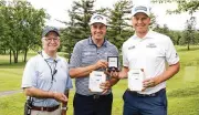  ?? ASSOCIATIO­N RON ALVEY/MIAMI VALLEY GOLF ?? Brian Stuard (center) and Matthys Daffue (right) were the medalists at the U.S. Open Qualifier at Springfiel­d Country Club on Monday.