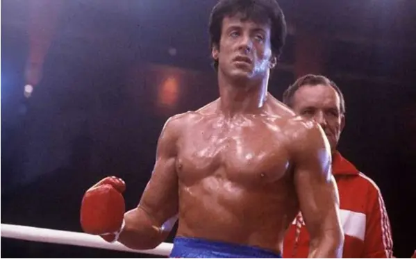  ?? ARCHIVO ?? Escena de la película ‘Rocky 4’, con Sylvester Stallone dándolo todo en el ring.