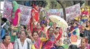  ?? SONU MEHTA/HT FILE ?? Anganwadi workers had earlier gone on a strike to demand their wages be raised to the minimum wage levels.