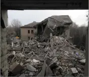  ?? (Photo AFP) ?? Une maternité a été touchée à Vilniansk, dans la région de Zaporijjia.