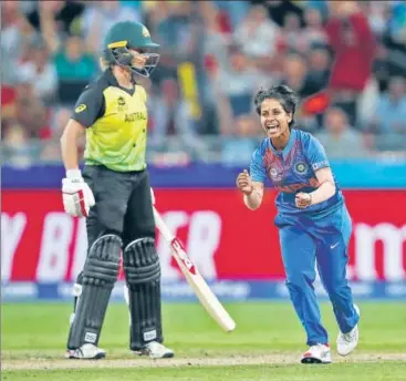  ?? GETTY IMAGES ?? ■
Poonam Yadav (right) after dismissing Australia’s Ellyse Perry during the Women's T20 World Cup opener on Friday.