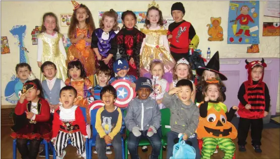  ??  ?? The crew from Playmates Montessori celebratin­g Halloween