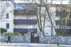  ?? NICK PROCAYLO ?? Council approved rules Tuesday allowing the production of four-storey apartment buildings on many side streets to help with the city’s shortage of rental homes.