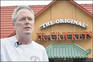  ?? HYOSUB SHIN / HSHIN@AJC.COM ?? General manager Joel Carr, pictured, was asked by his friend Paul Juliano to help start the Original J.R. Crickets in Midtown Atlanta. Recent accolades and the appearance of J.R. Crickets in FX’s “Atlanta” and Fox’s “Star” have ensured that the Midtown...
