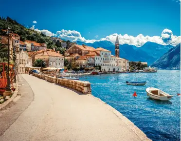  ??  ?? UNDISCOVER­ED Kotor (right) is a gastronomi­cal paradise; Matera (right below) is famous for its rock churches