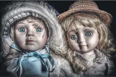  ??  ?? Doll Sisters by Clare Edmonds won best in show at the recent battle with Parkwood Club